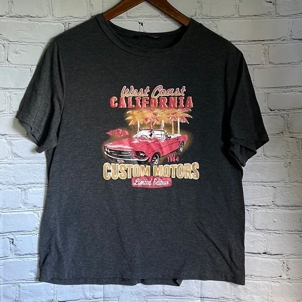 SHEIN Gray Graphic Tee California Size L